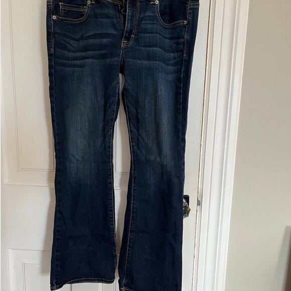 American Eagle, 12 Short jeans, kick boot - Picture 1 of 5